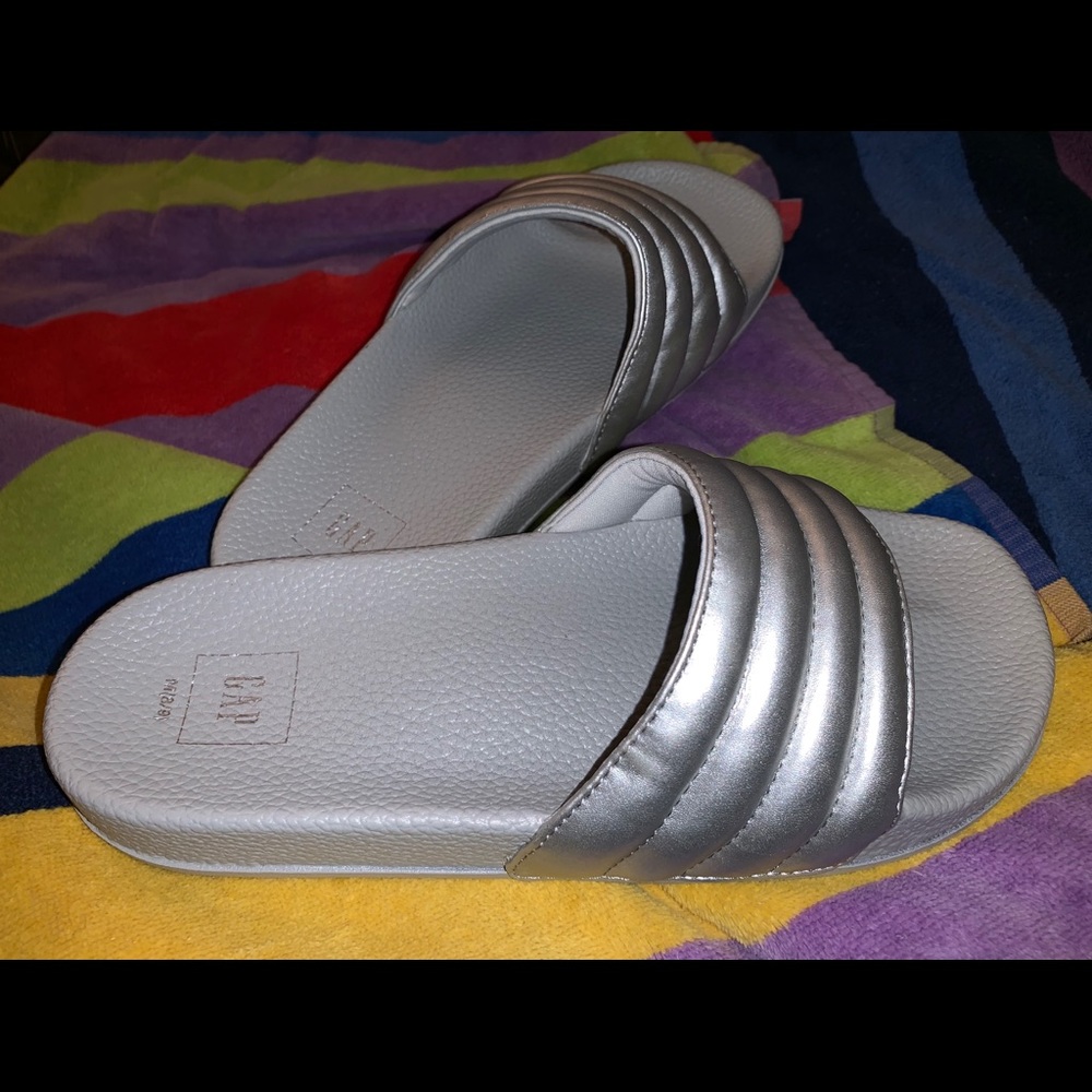 GAP Pool Slides